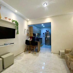Moderno y agradable departamento c/estacionamiento privado